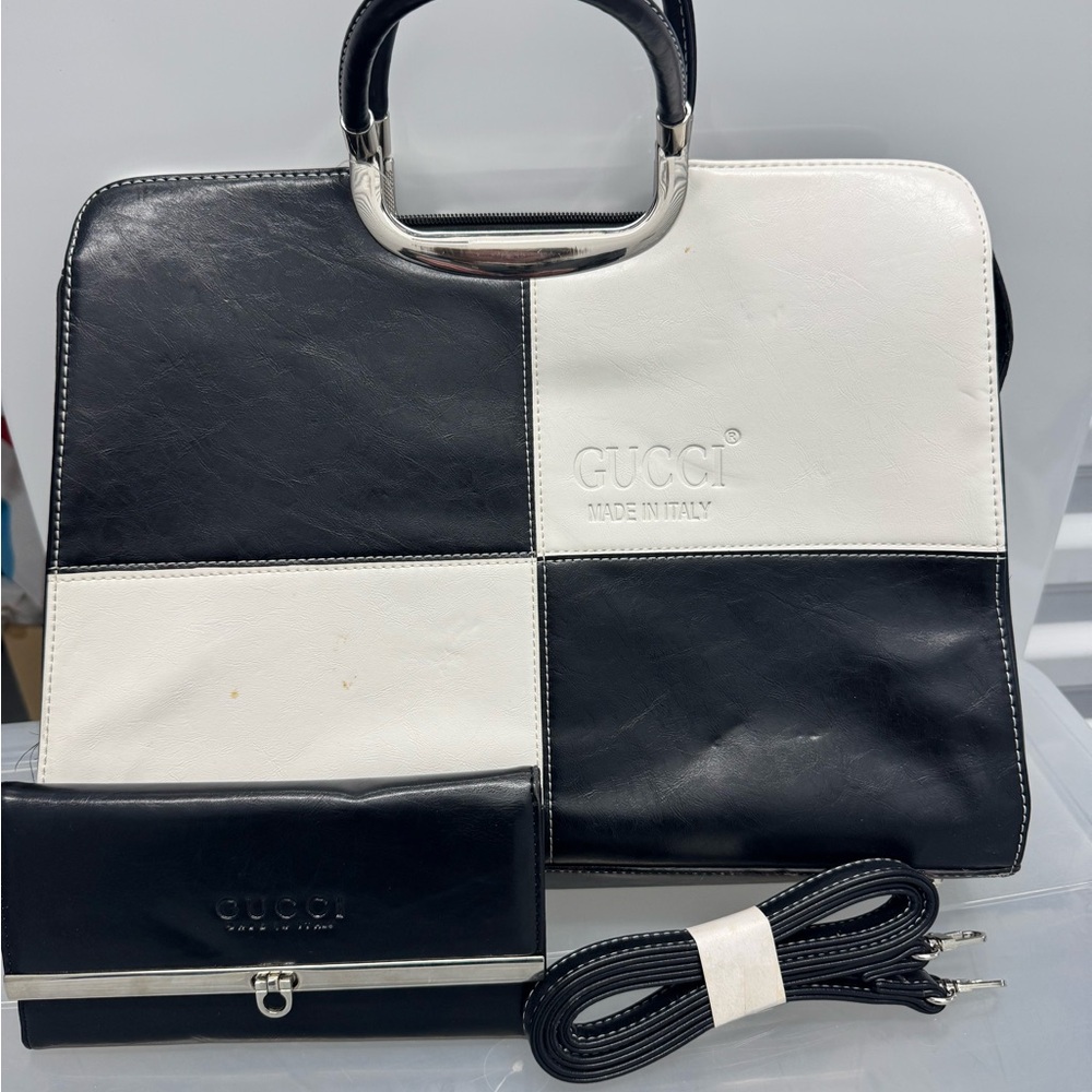 Gucci Monochrome Checkered Bag with Wallet